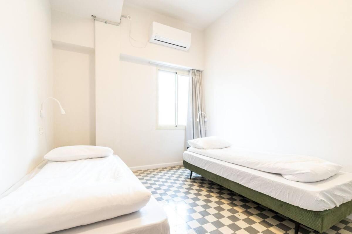 22 In Derech Jaffa Tel Aviv